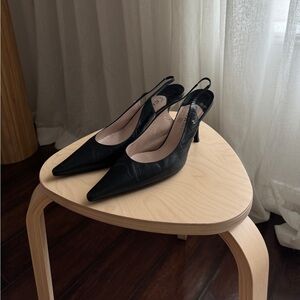 CHANEL vintage black slingback heels
